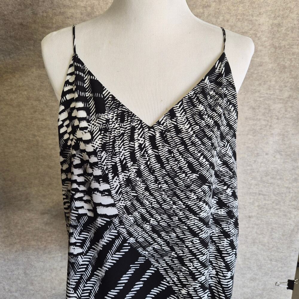 CALVIN KLEIN V NECK CAMI SIZE L